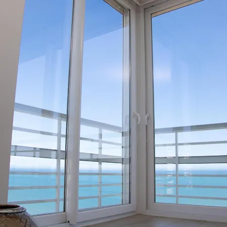 Panoramic Skyline, La Roca Tower- By Lcdsol Apartament